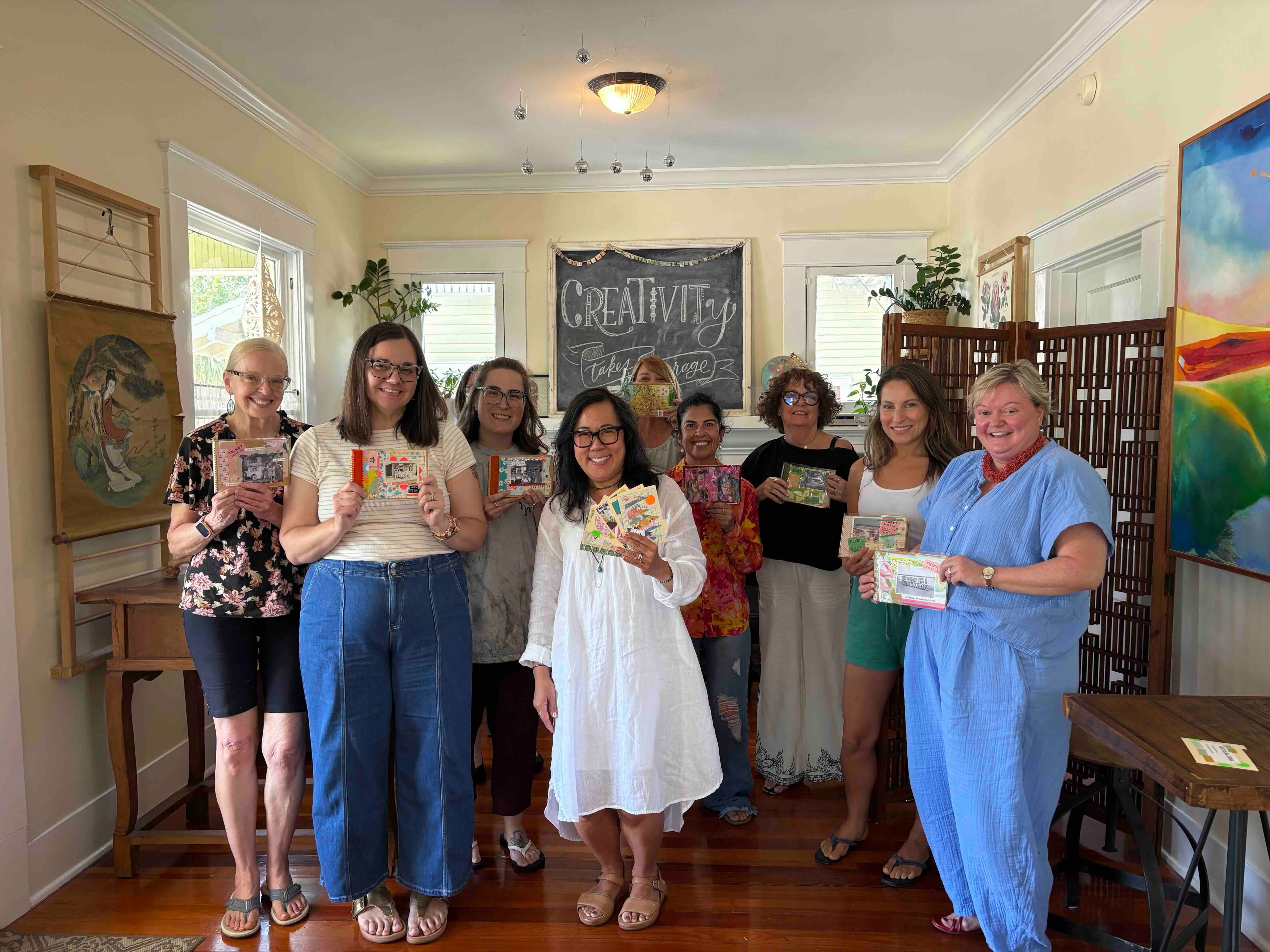 The Paper Seahorse Classes July 30th 2026 Thursday 12 - 2p Stationery Fest 2026 - Gratitude Journaling: Finding the Joy in Everyday