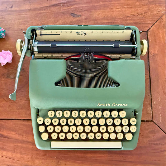 1963 Smith-Corona Sterling  Typewriter in Seafoam Green