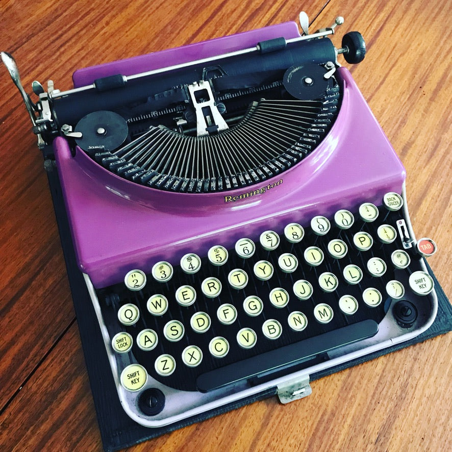 Typewriter: 1929 Remington 4